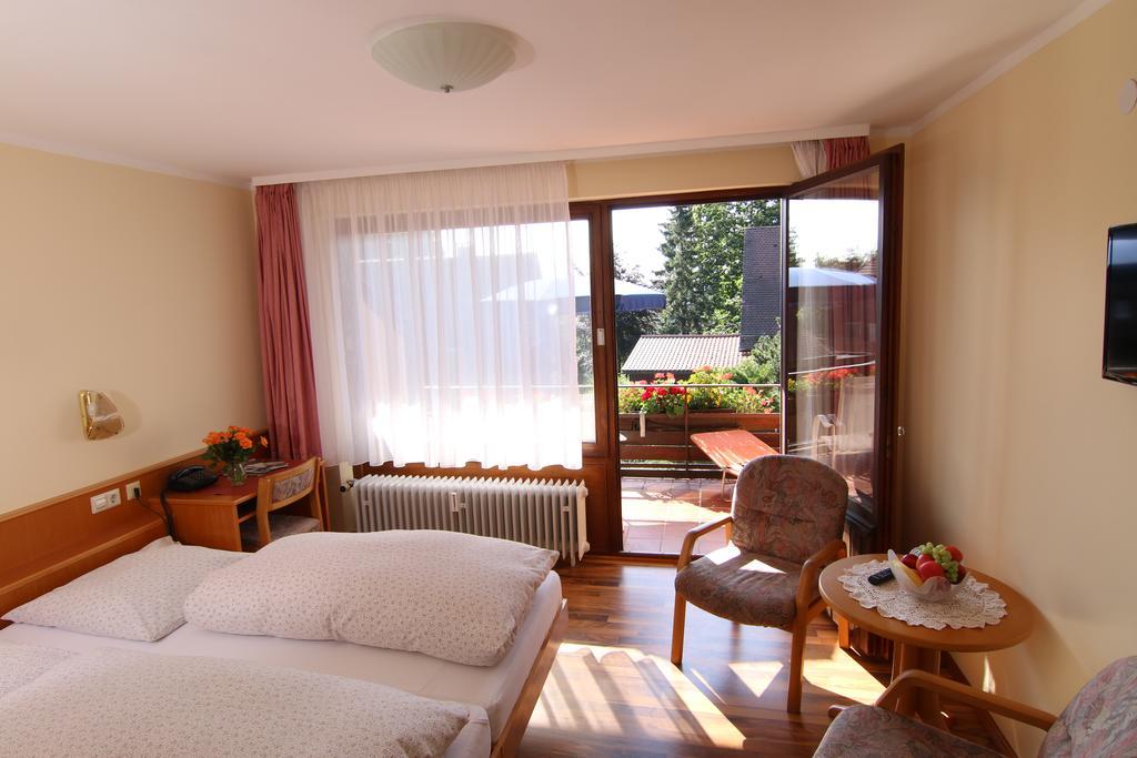 Hotel Gastehaus Schmid-Lopez Bad Wildbad Pokój zdjęcie